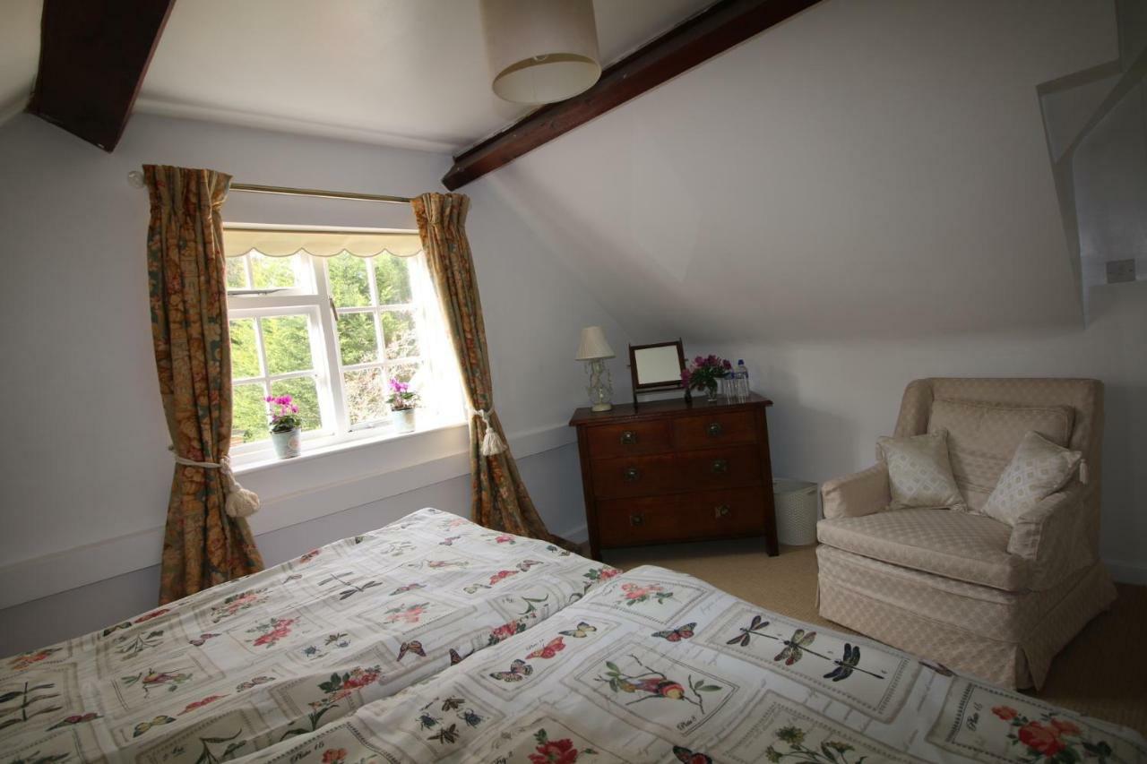 Prince Hill Cottages Worton  Екстер'єр фото