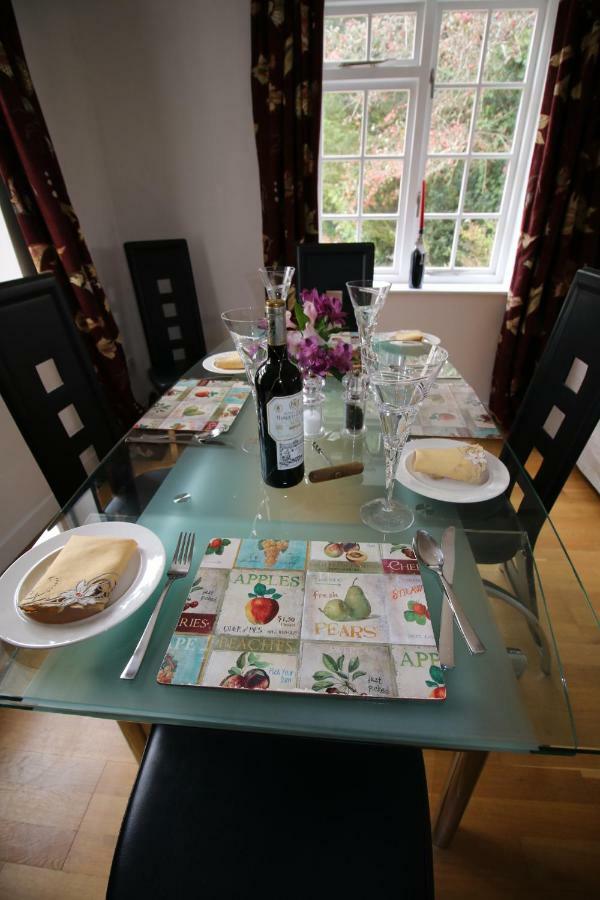 Prince Hill Cottages Worton  Екстер'єр фото